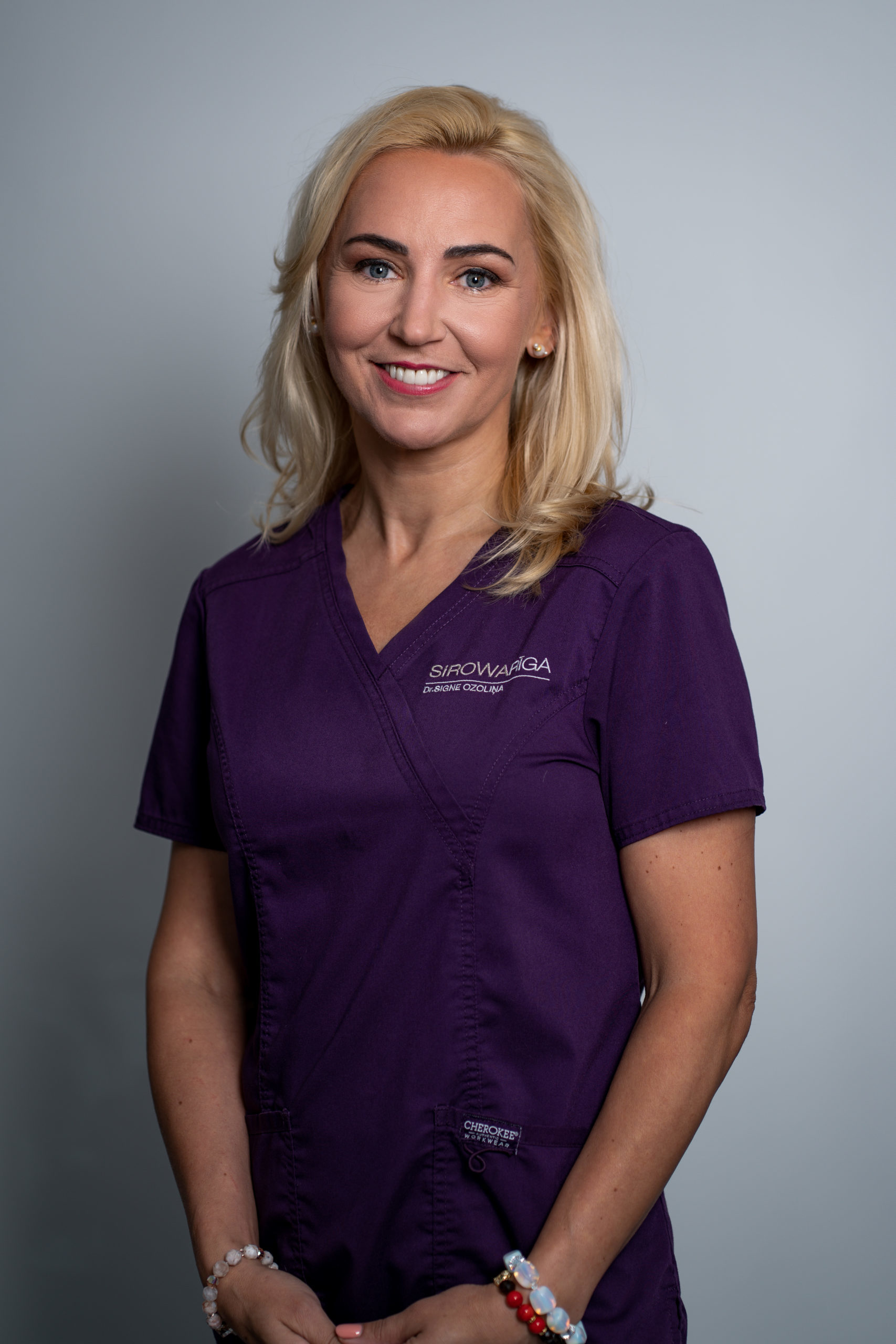 Dr.Signe Ozoliņa Dr.Signe Ozoliņa